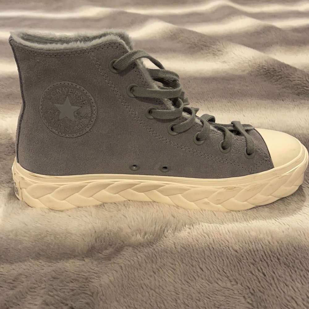 Converse All Star high-top gray sneakers size 8.5